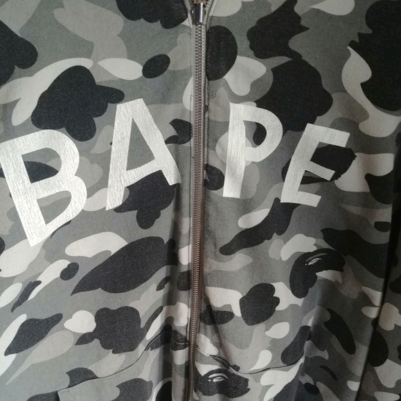 OG A Bathing Ape reversible gray/neon camo college - Picture 2 of 6